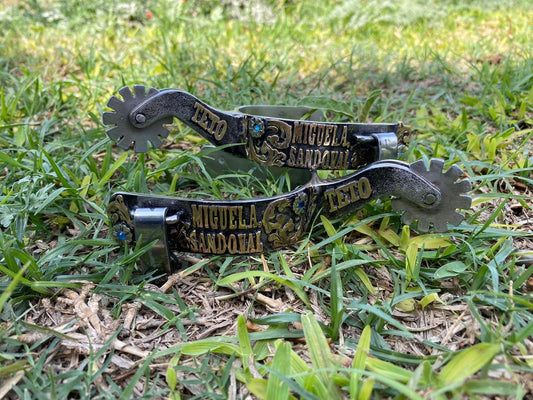 Espuelas personalizadas