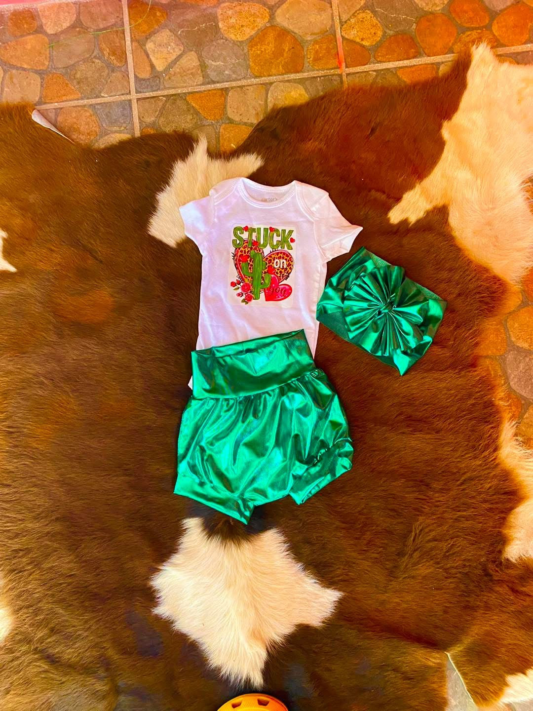 Conjunto 💖 Mini Vaquerita Glam – Edición Neon